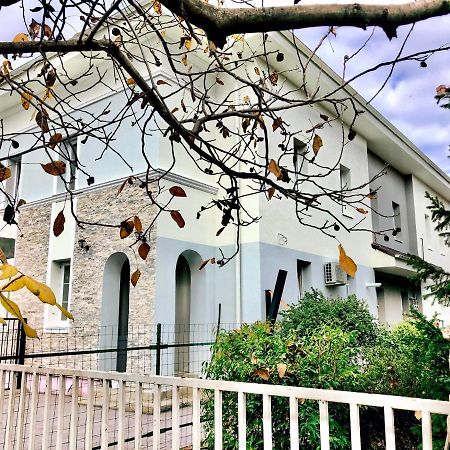 Cozy Apartament With 2Rooms Temeşvar Dış mekan fotoğraf