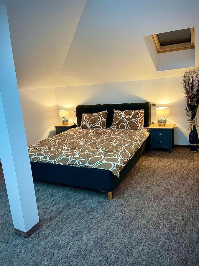 Cozy Apartament With 2Rooms Temeşvar Dış mekan fotoğraf